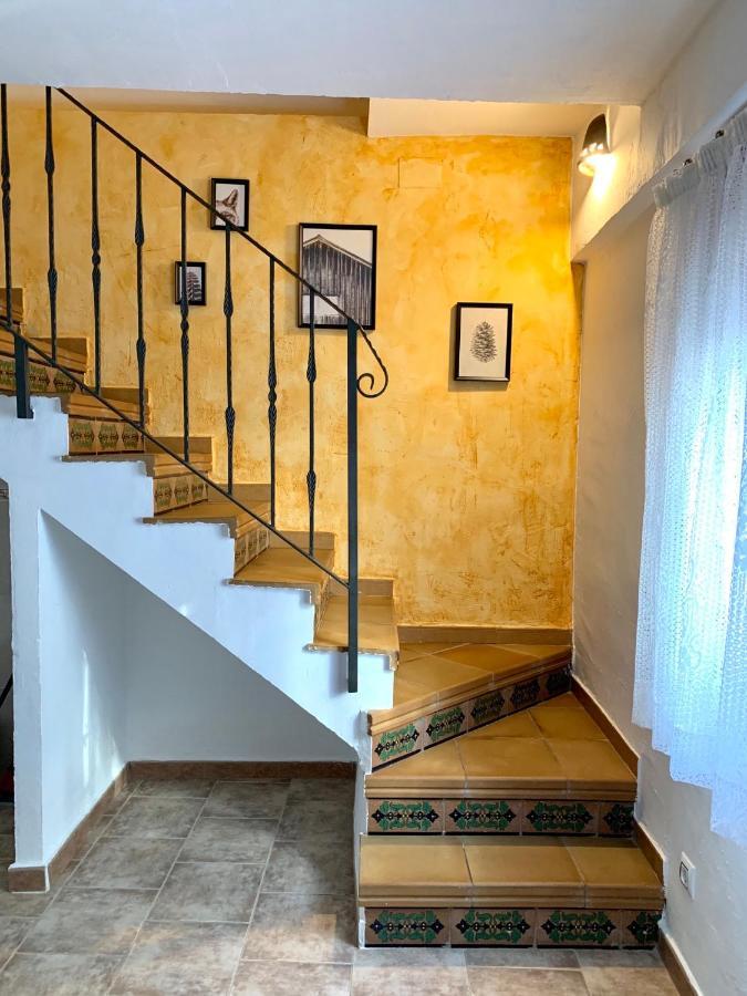 Casa Castillo Perales de Tajuna ภายนอก รูปภาพ
