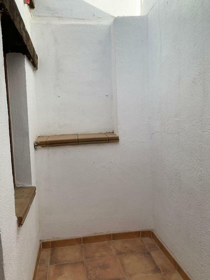 Casa Castillo Perales de Tajuna ภายนอก รูปภาพ