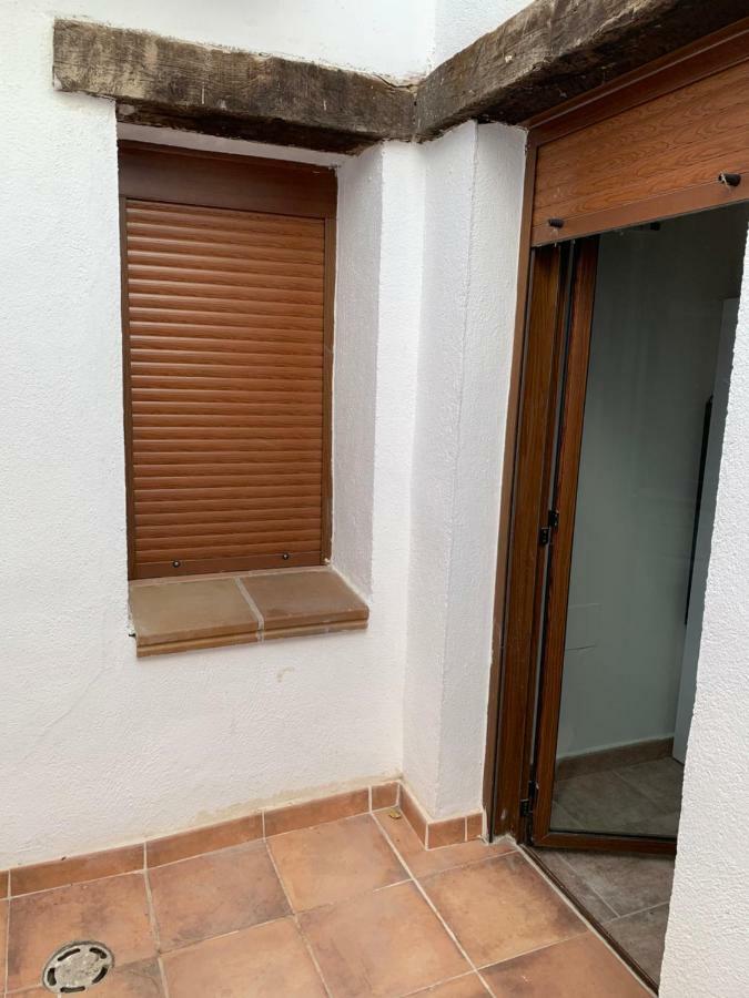 Casa Castillo Perales de Tajuna ภายนอก รูปภาพ